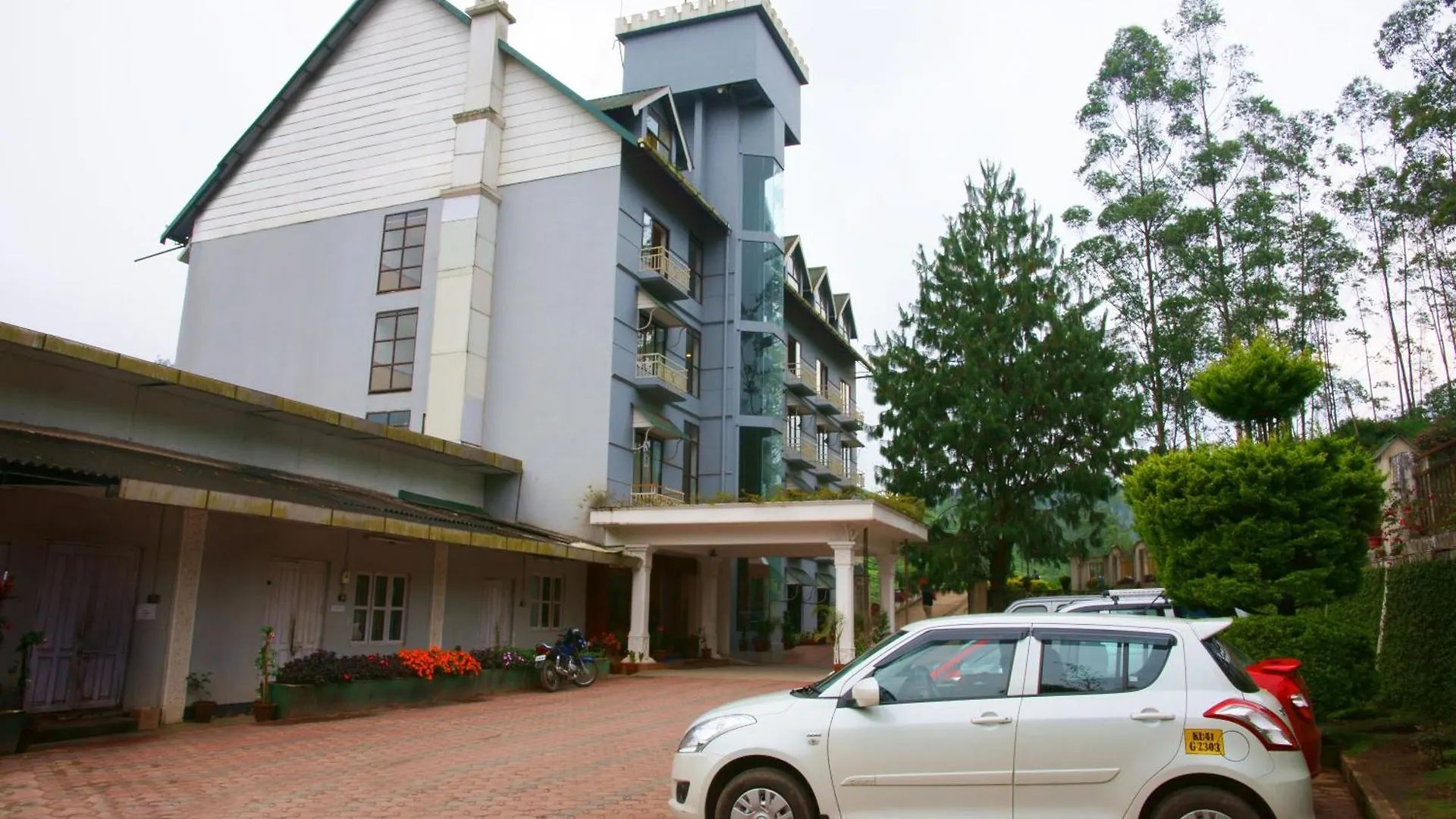 Hotel C7 Munnar