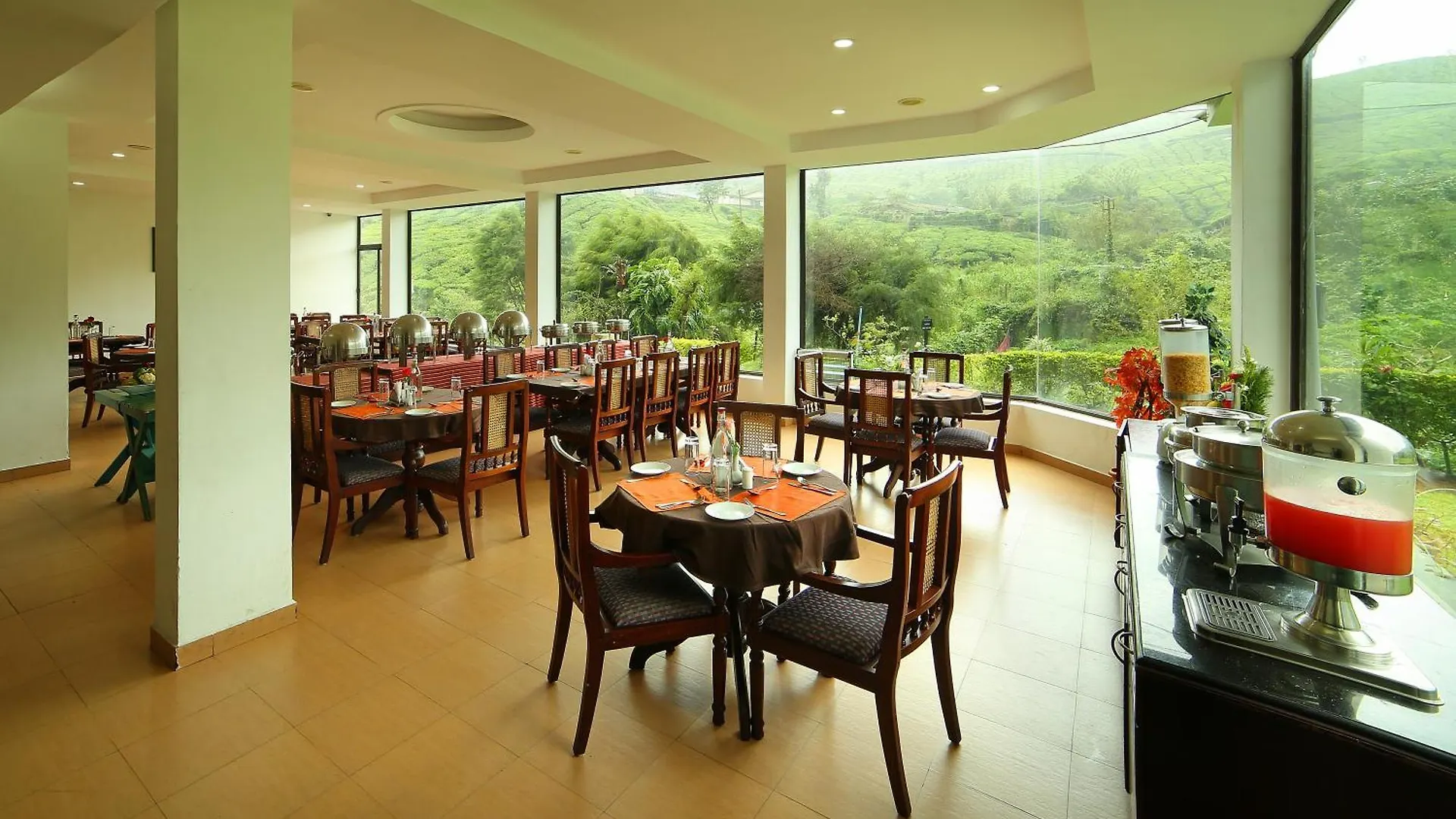 Hotel C7 Munnar